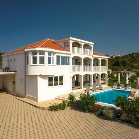 Villa Ciara-sevid *