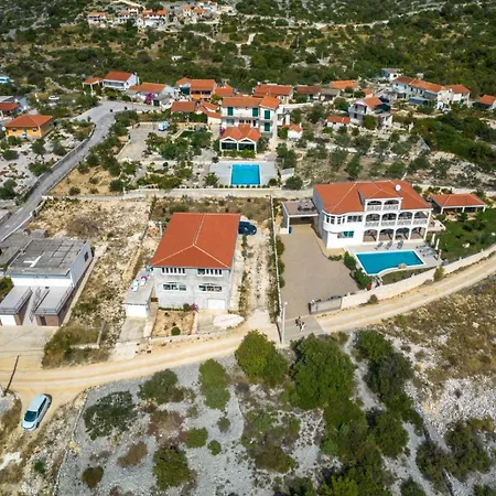Villa Ciara *